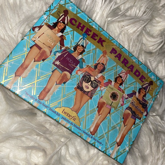 cheek parade palette | benefit - Picture 2 of 4